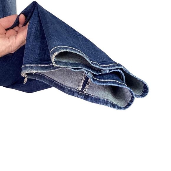 BKE Jeans Womens 36 X 33.5 Blue Curvy Fit High Rise Flare Stretch Crease Whisker - Picture 9 of 9